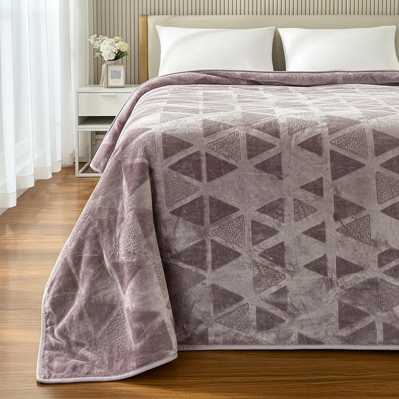 بطاينة إيفير