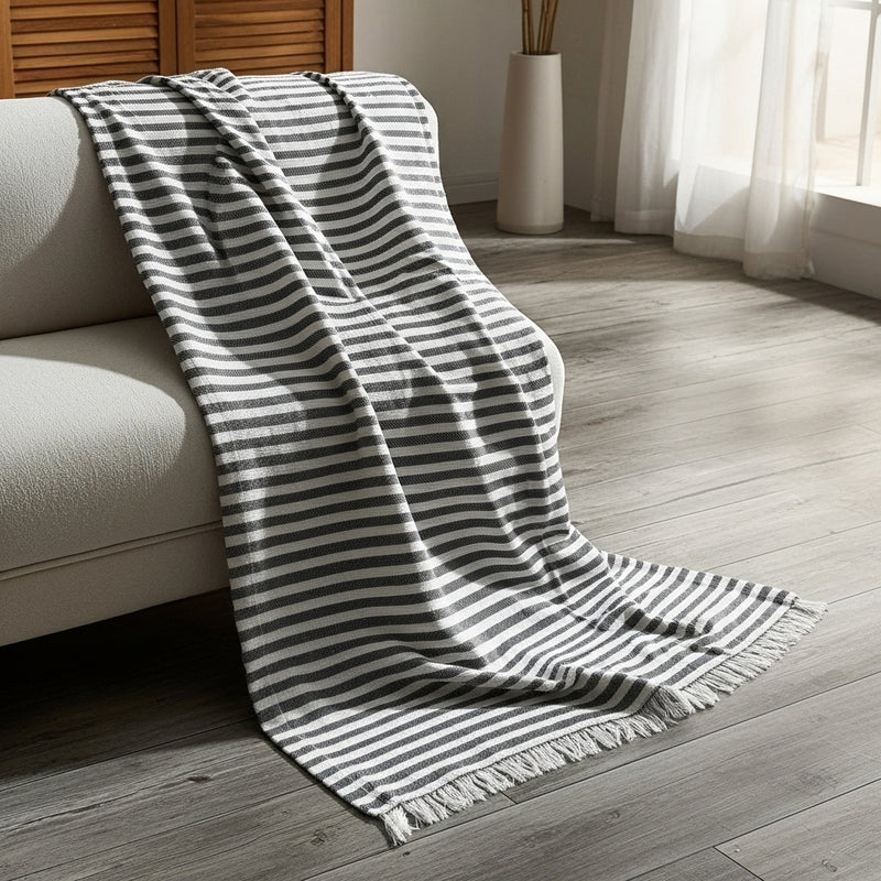 مفرش كنب قُطْنِيّ