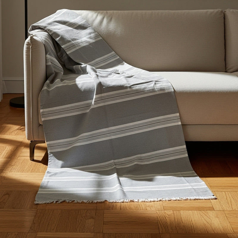 مفرش كنب قُطْنِيّ