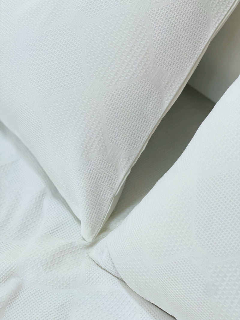 طقم ٤ قطع محفور قطن ١٠٠٪؜