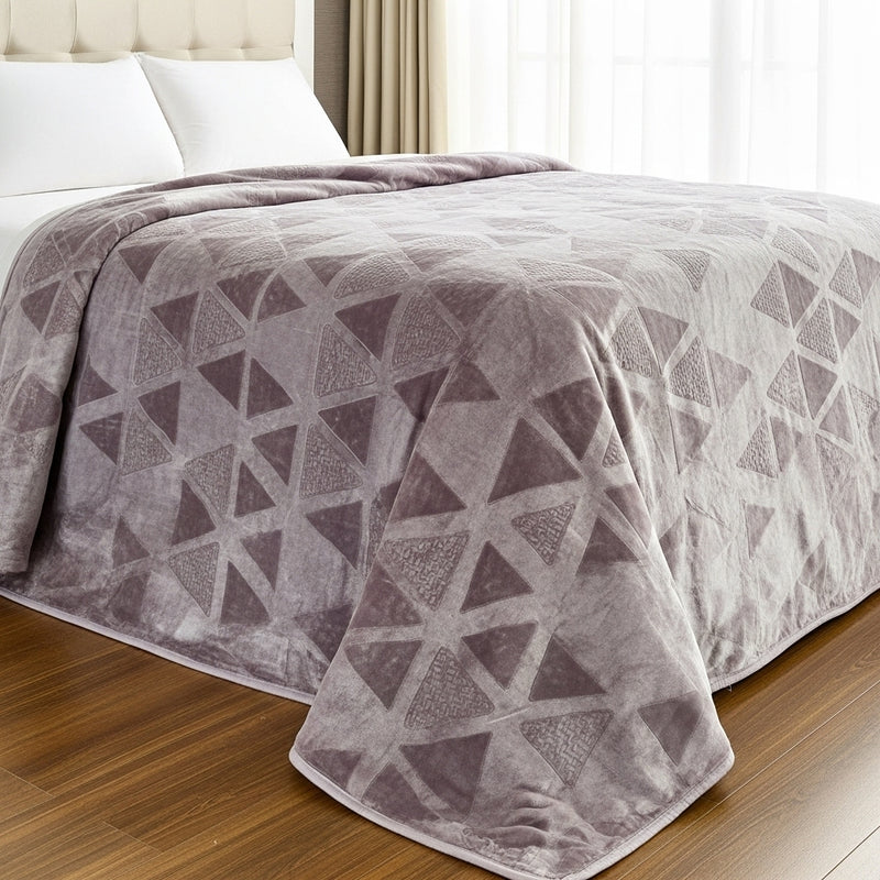 بطاينة إيفير