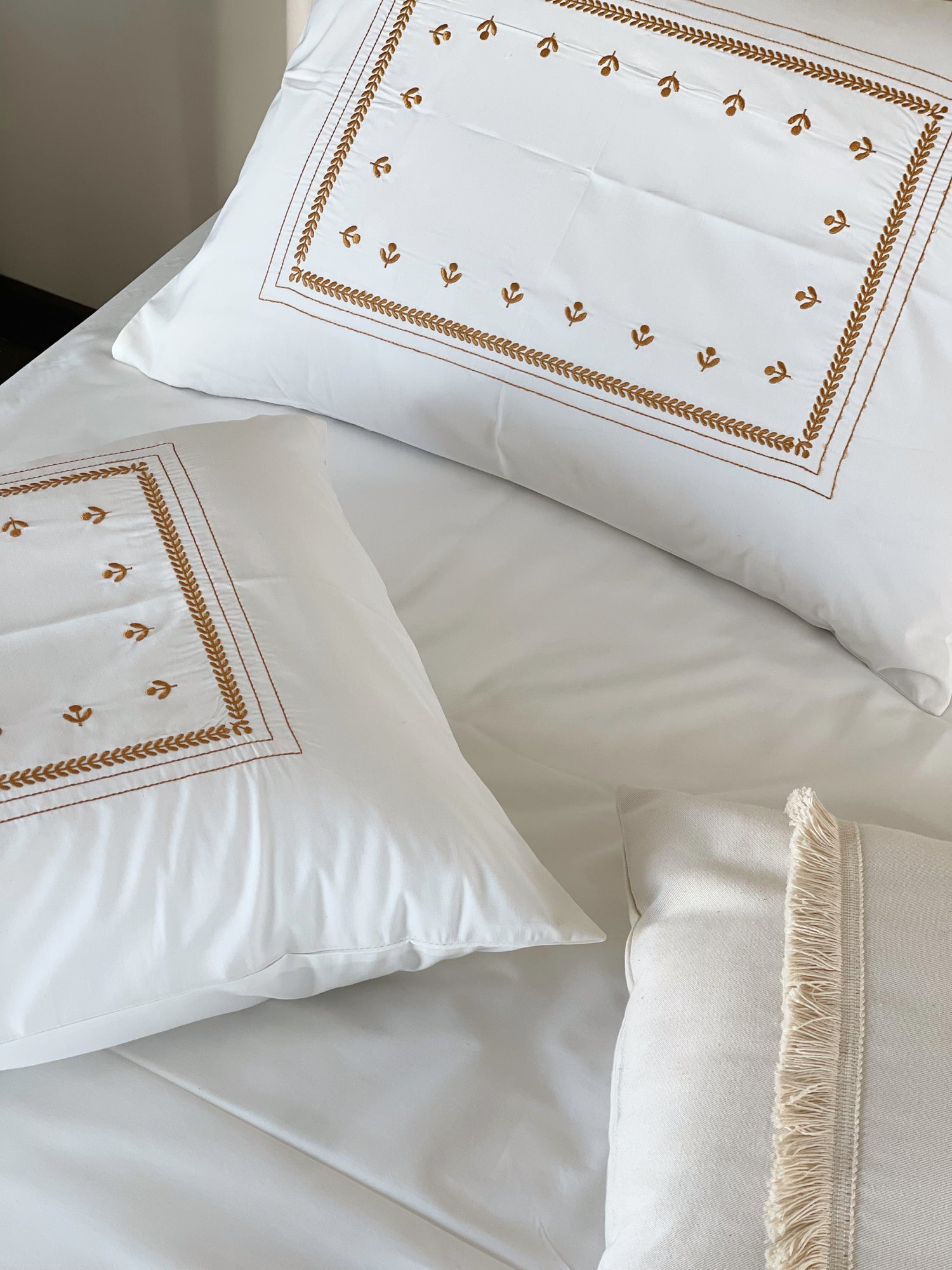 طقم رويال ستيتش