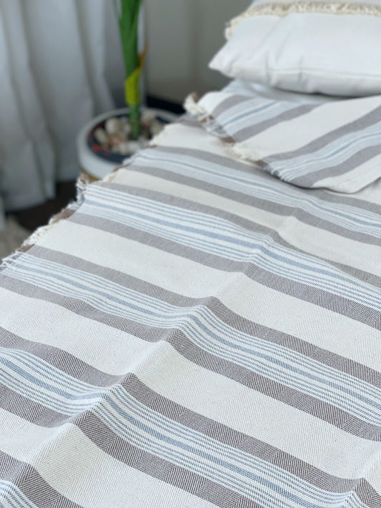 كوفرتة نسيج يدوي – حِرفة