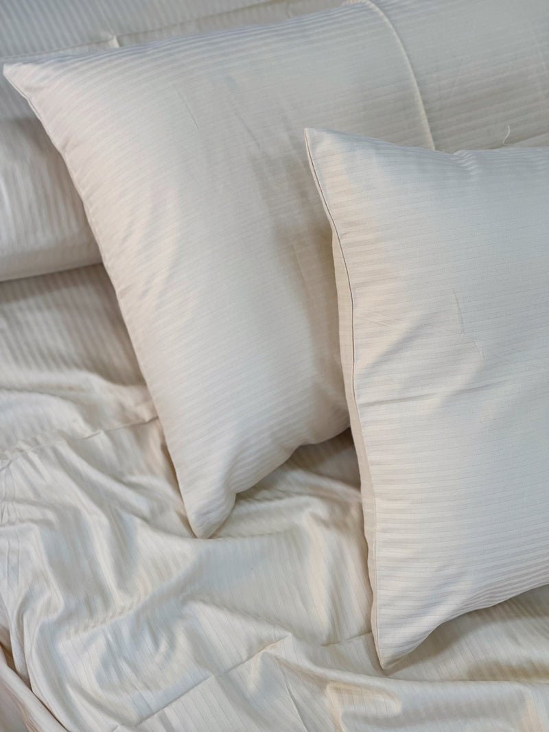 طقم ٤ قطع استرايب قطن ١٠٠٪