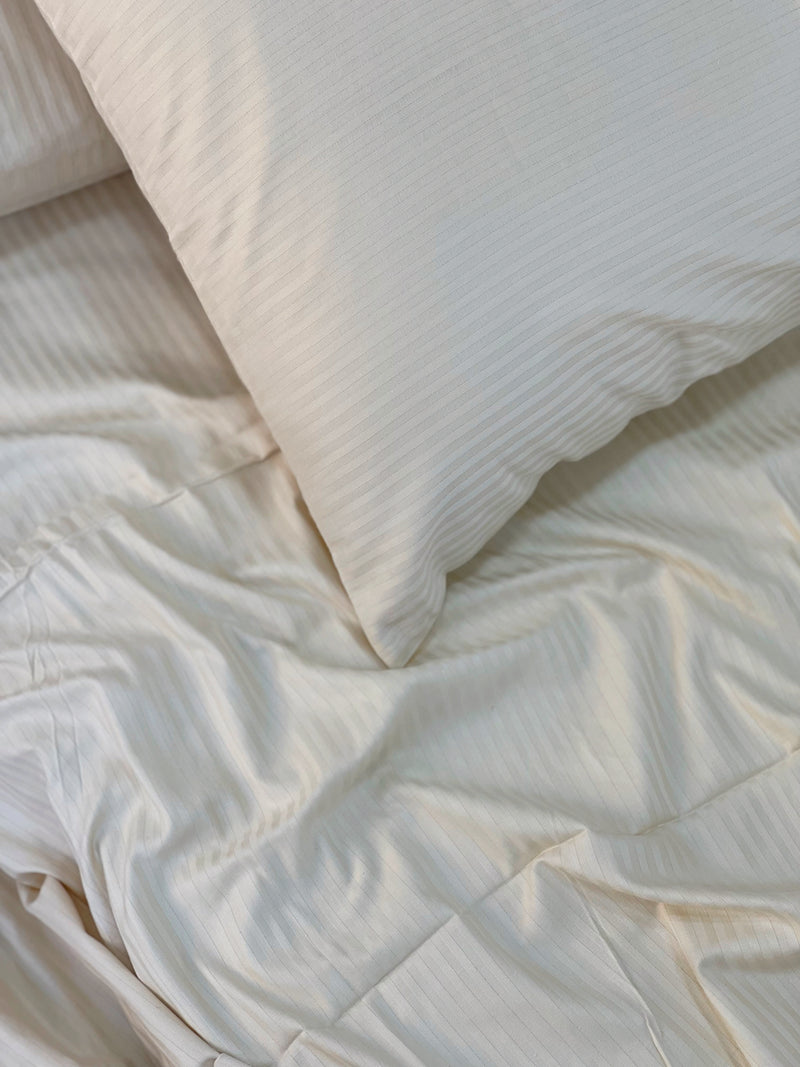 طقم ٤ قطع استرايب قطن ١٠٠٪