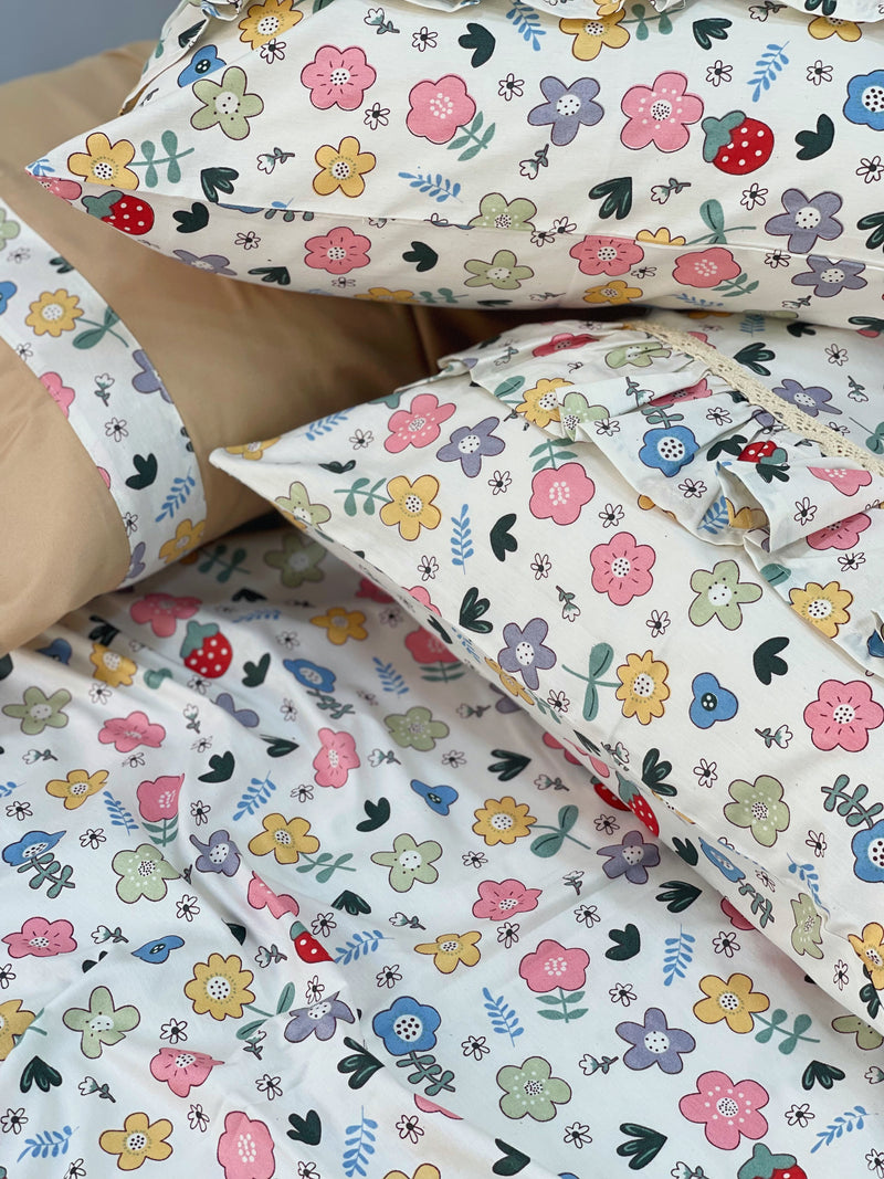 طقم سرير مكون من ٦ قطع