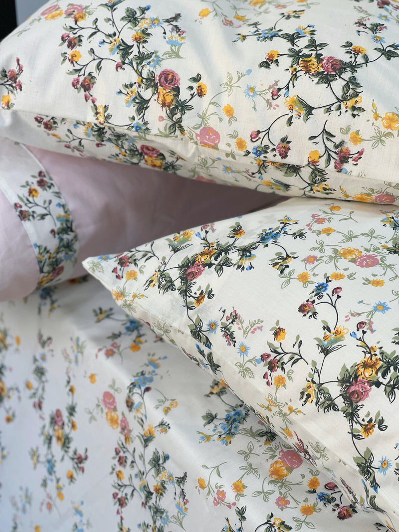 طقم سرير مكون من 4 قطع