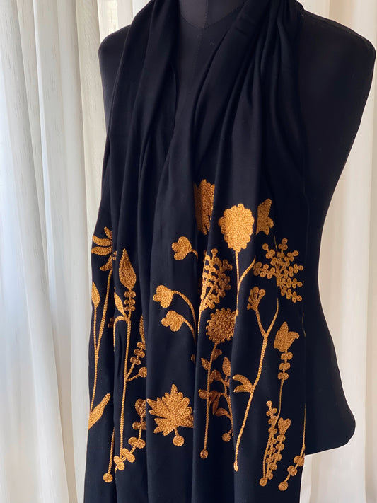 شََال تطريز يدوي