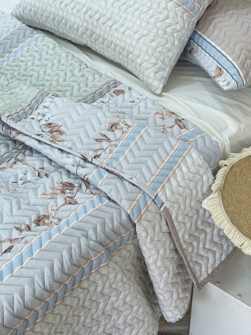 كوفرتة كابتونية ٣ قطع