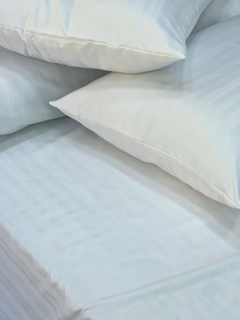 طقم ٤ قطع استرايب قطن ١٠٠٪؜