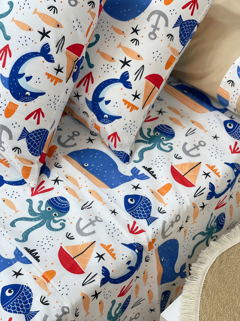 طقم سرير مكون من ٦ قطع