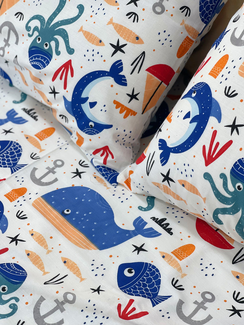 طقم سرير مكون من ٦ قطع